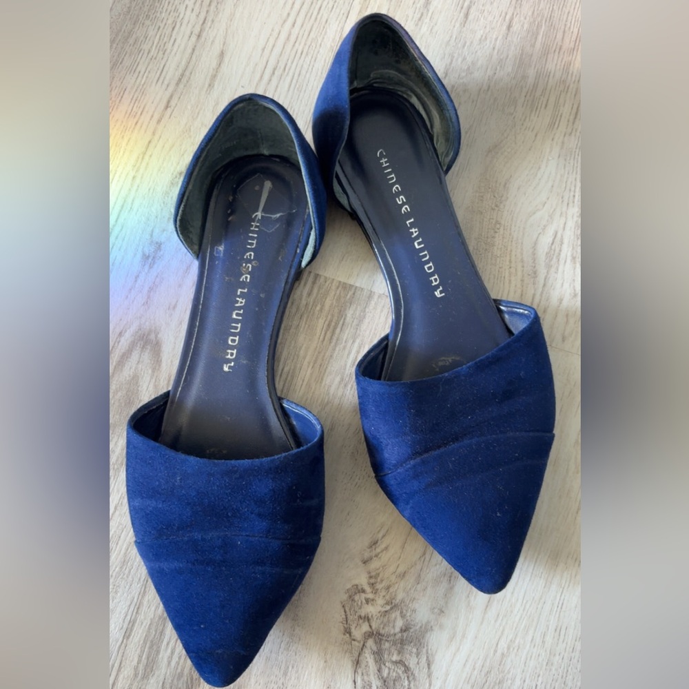 Chinese Laundry Deep Blue Pointed Flats